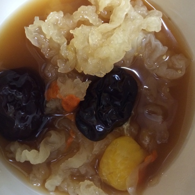 红枣银耳羹