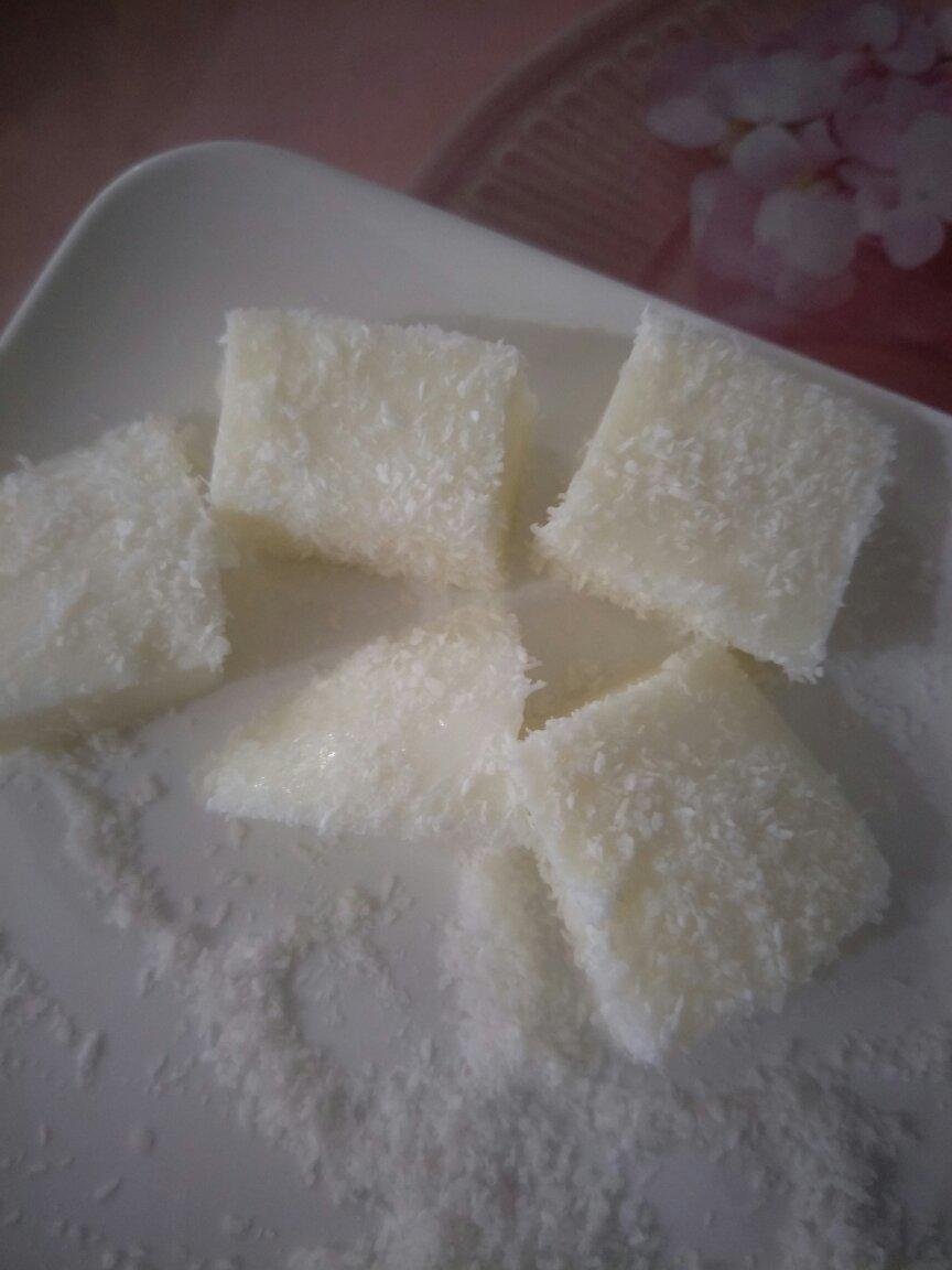 太棒啦！1个方子，做出2道口味一流的甜品！——椰奶小方&炸鲜奶