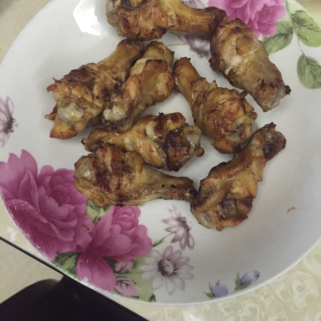 hekillmyegovi控做的耗油鸡翅根儿by空气炸锅