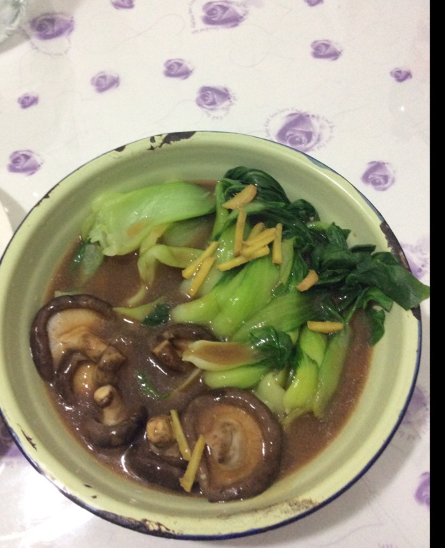 浇汁香菇油菜