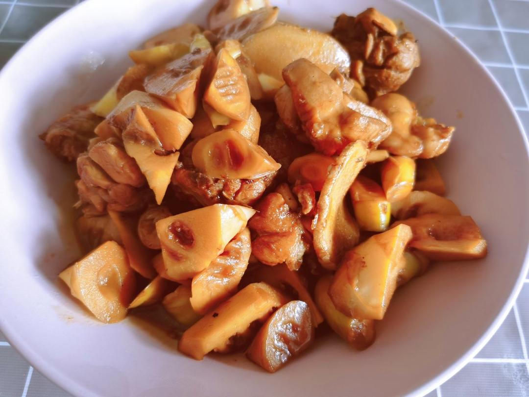 春笋烧鸡块