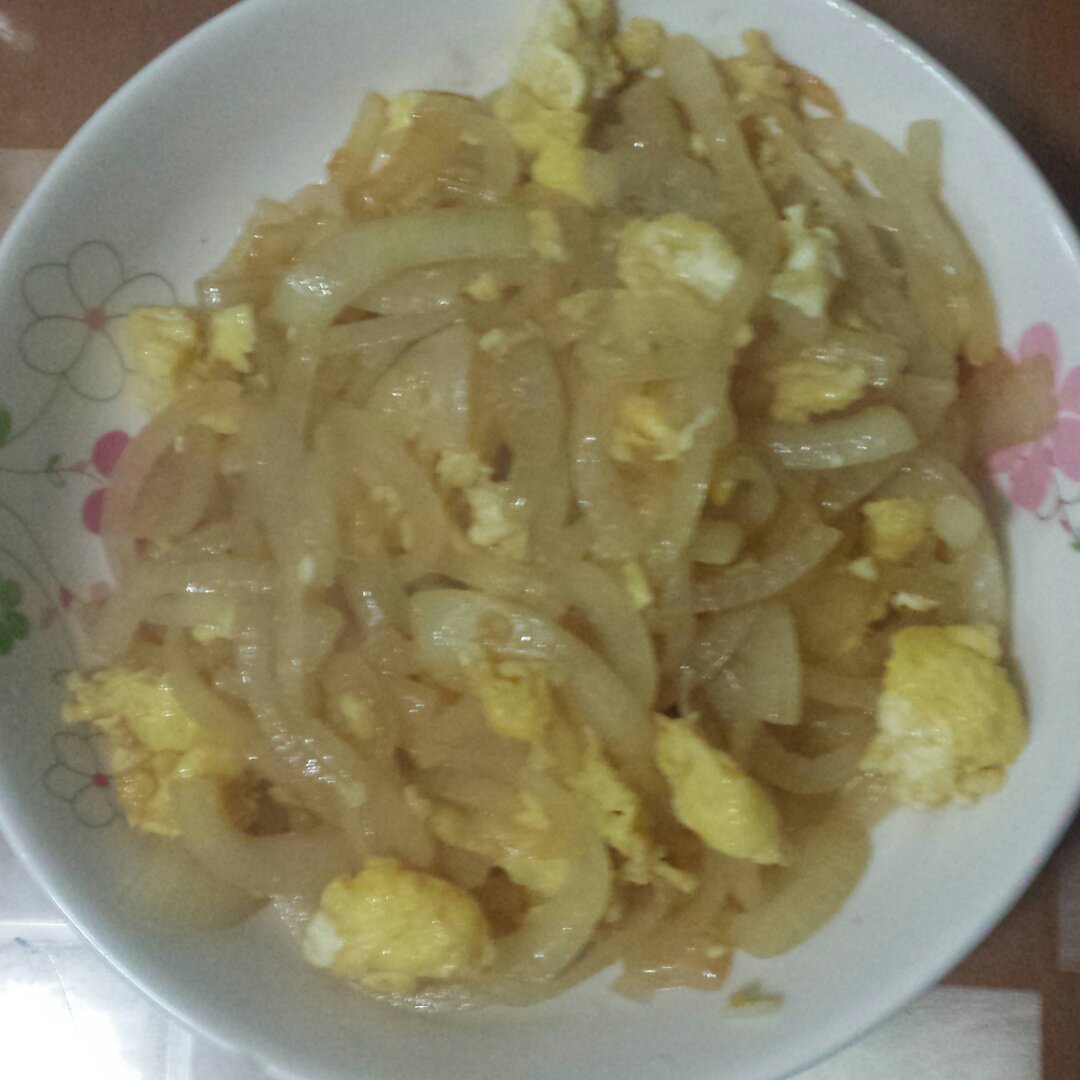 洋葱炒鸡蛋