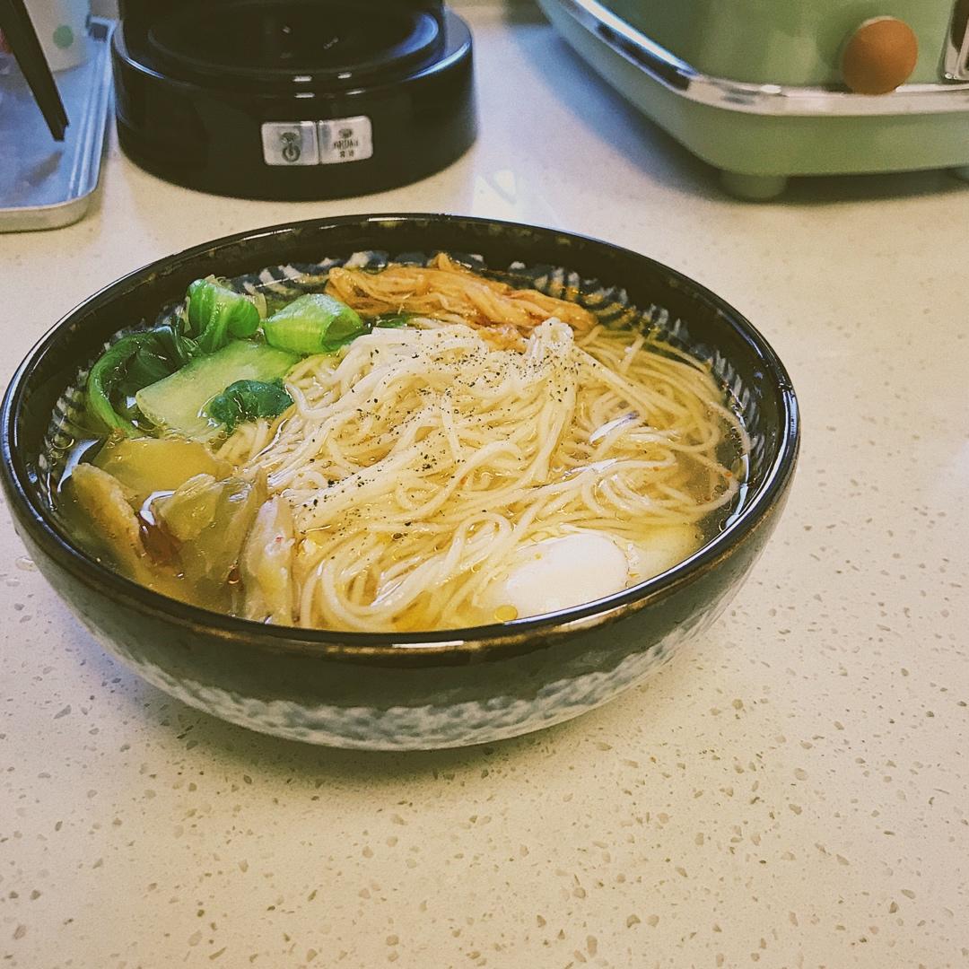 小葱麻油酱油面