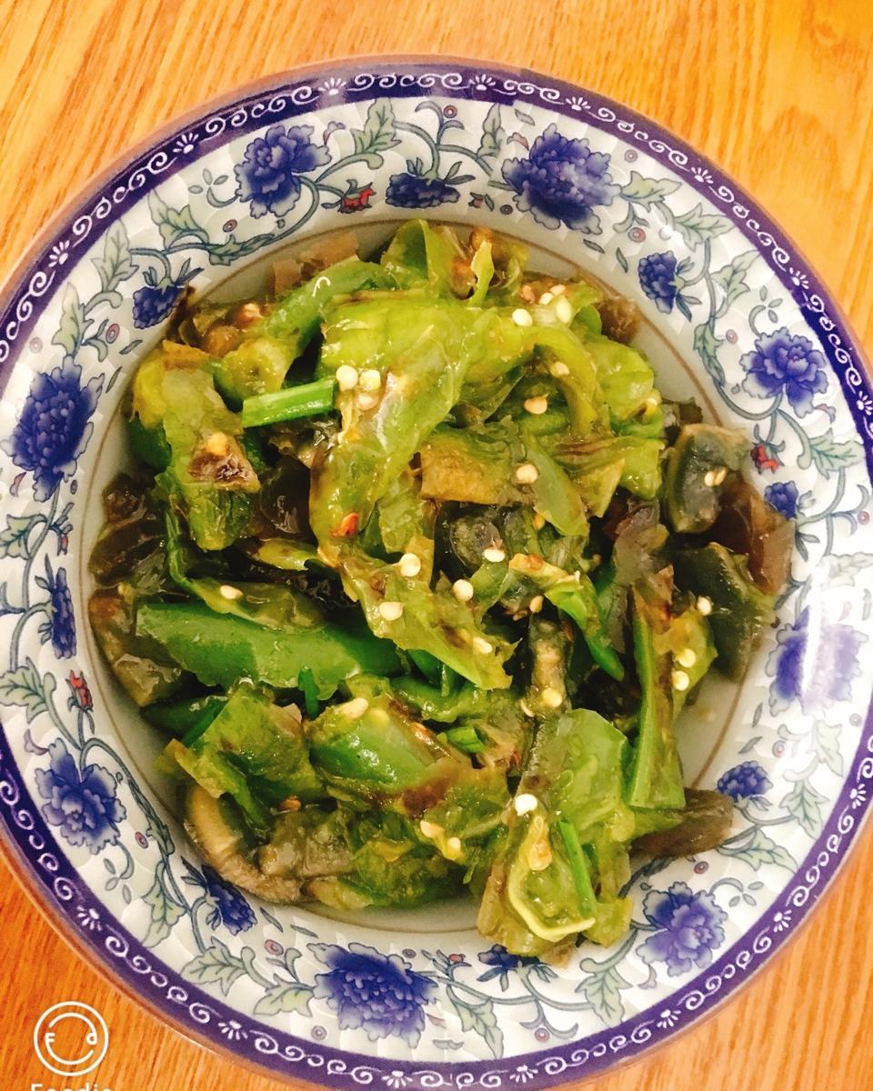 【正宗湘菜】擂辣椒皮蛋