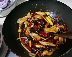 我的菜谱：干锅鸡爪的做法 步骤6