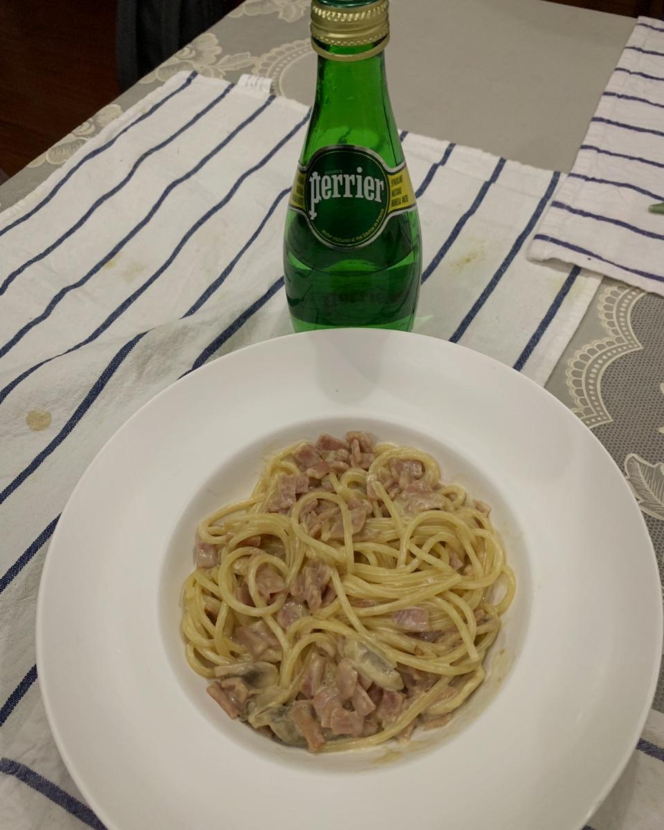 奶油鸡肉蘑菇意大利面 Cream of Mushroom Chicken Pasta