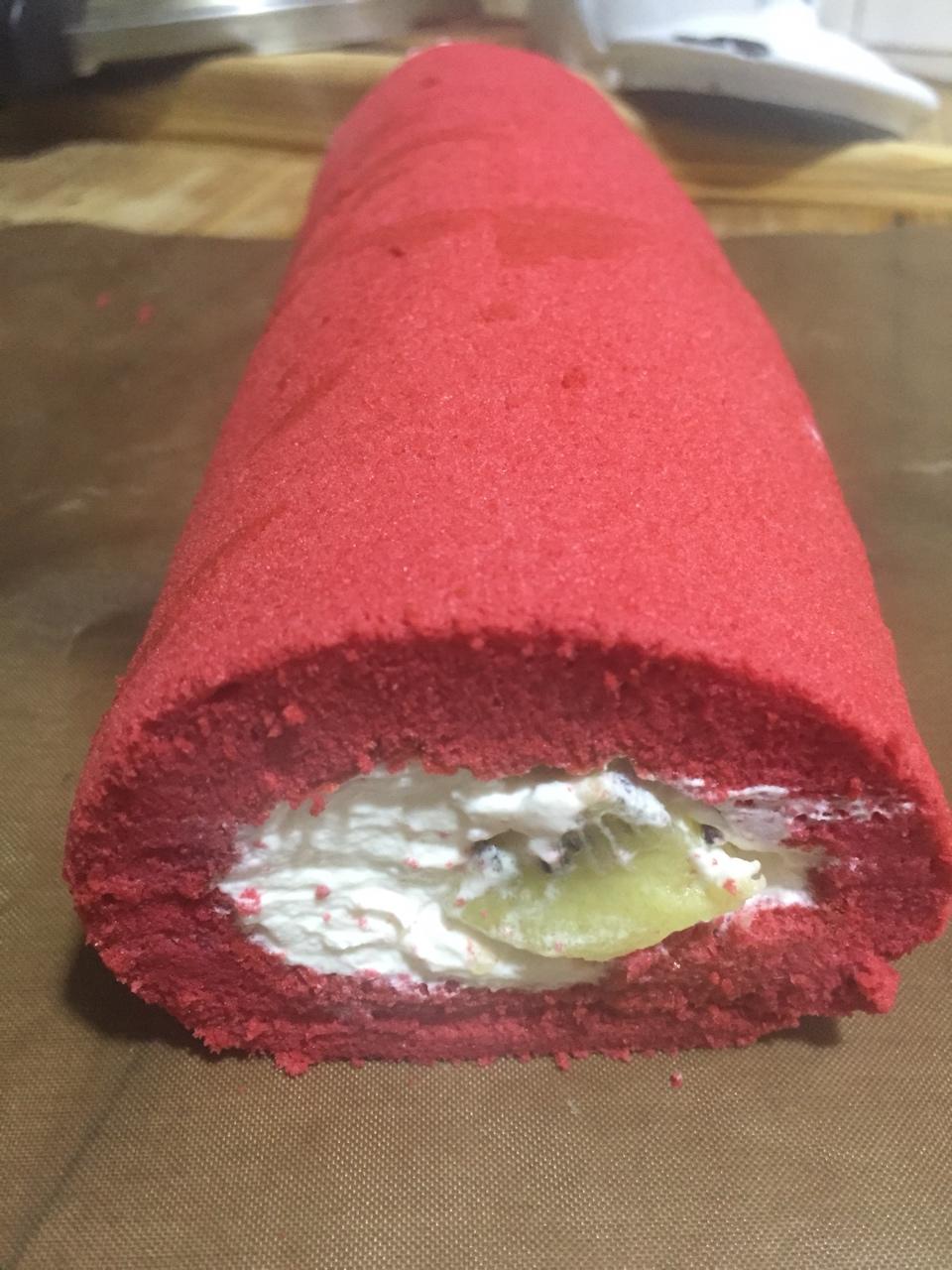红丝绒蛋糕卷