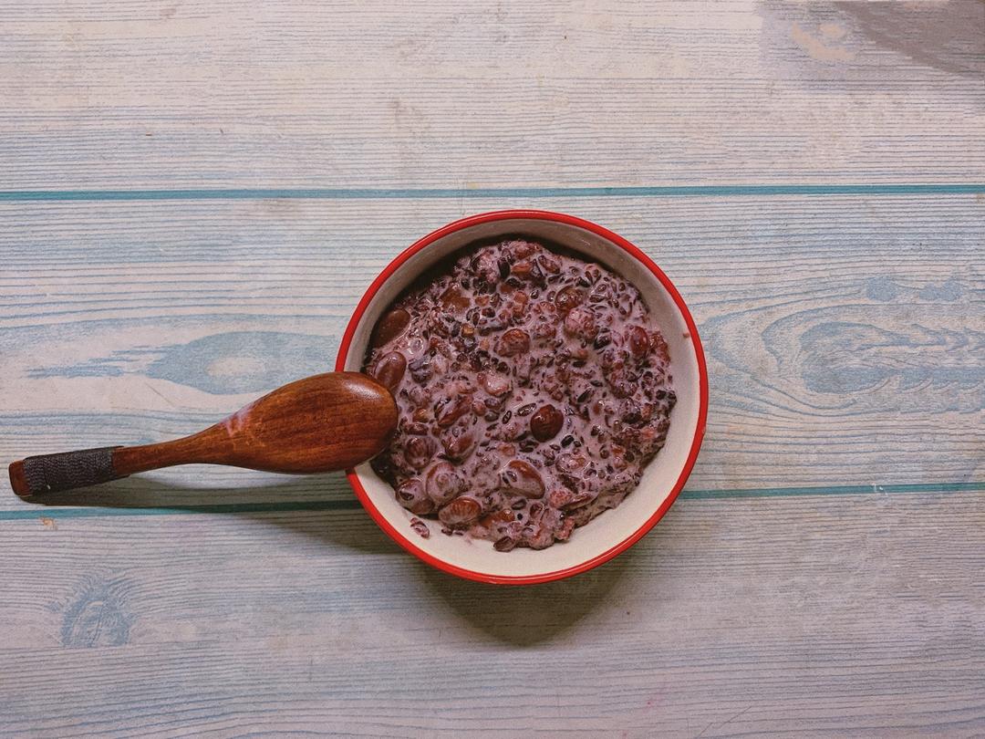 豆浆杂粮粥（别名：回归正轨粥）丨健康·三餐