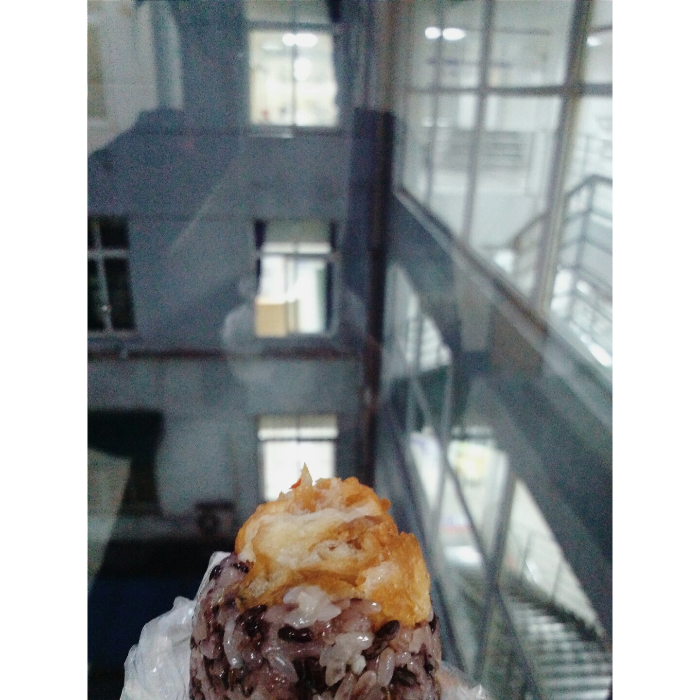黑米粢饭团