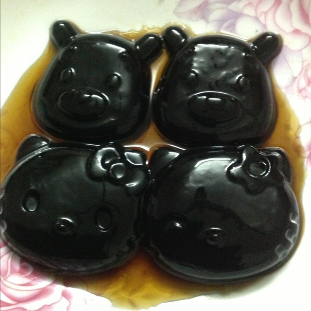 蜜汁龟苓膏