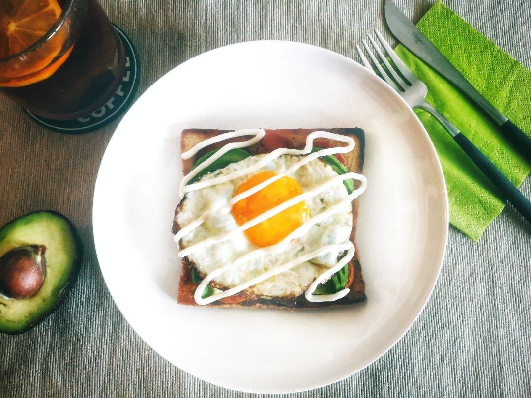 牛油果开放式三明治Avocado Open Sandwich