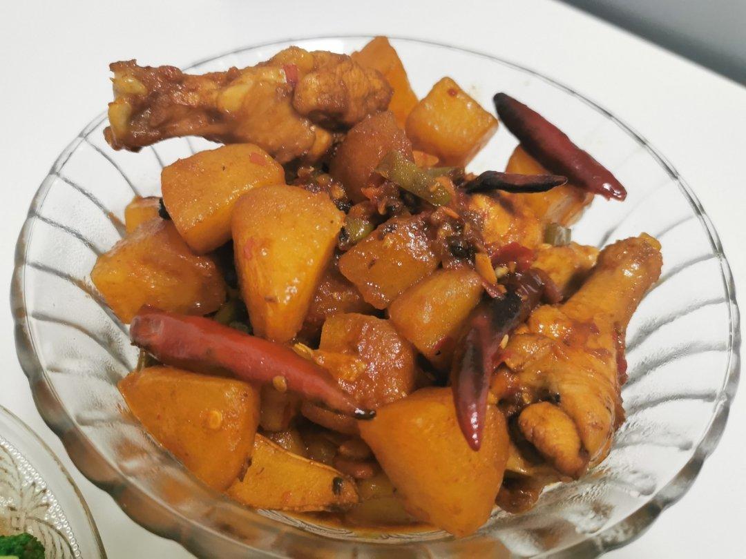 鸡翅根炖土豆