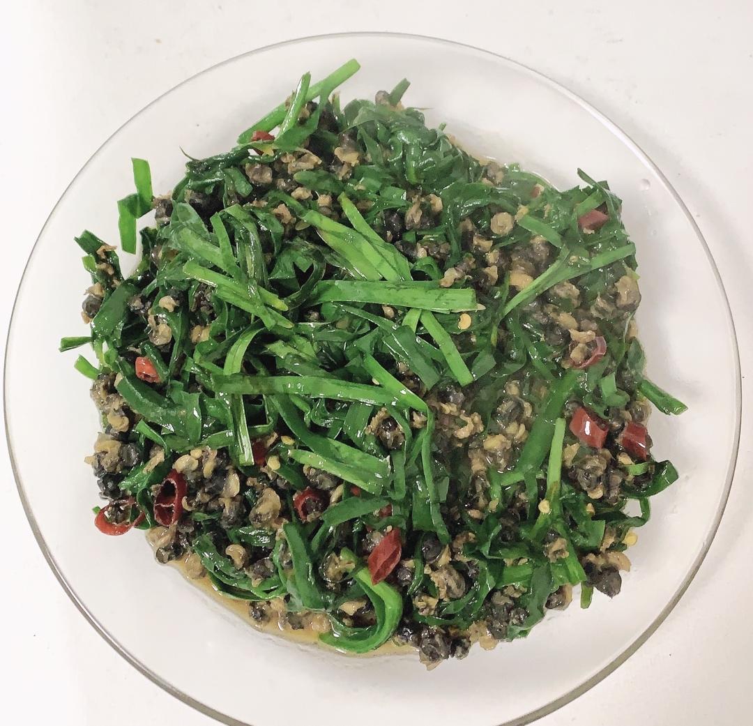 韭菜炒螺丝肉