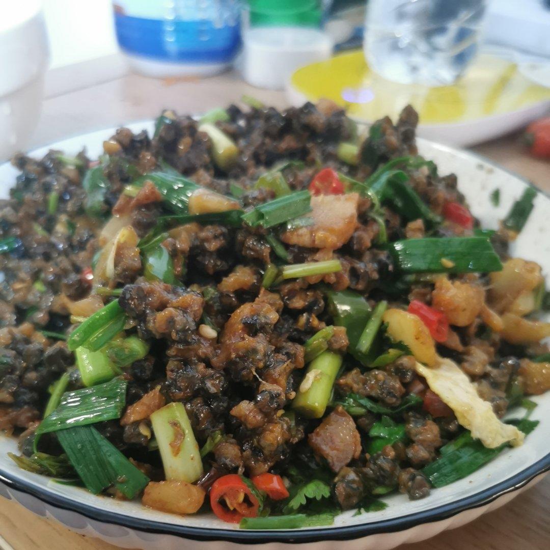 爆炒田螺肉