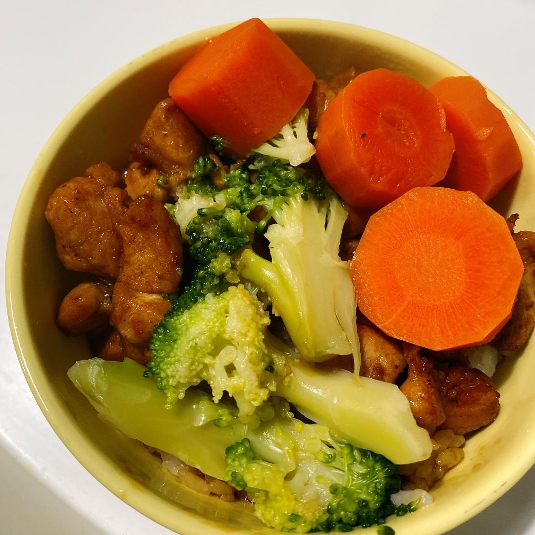 照烧鸡腿饭