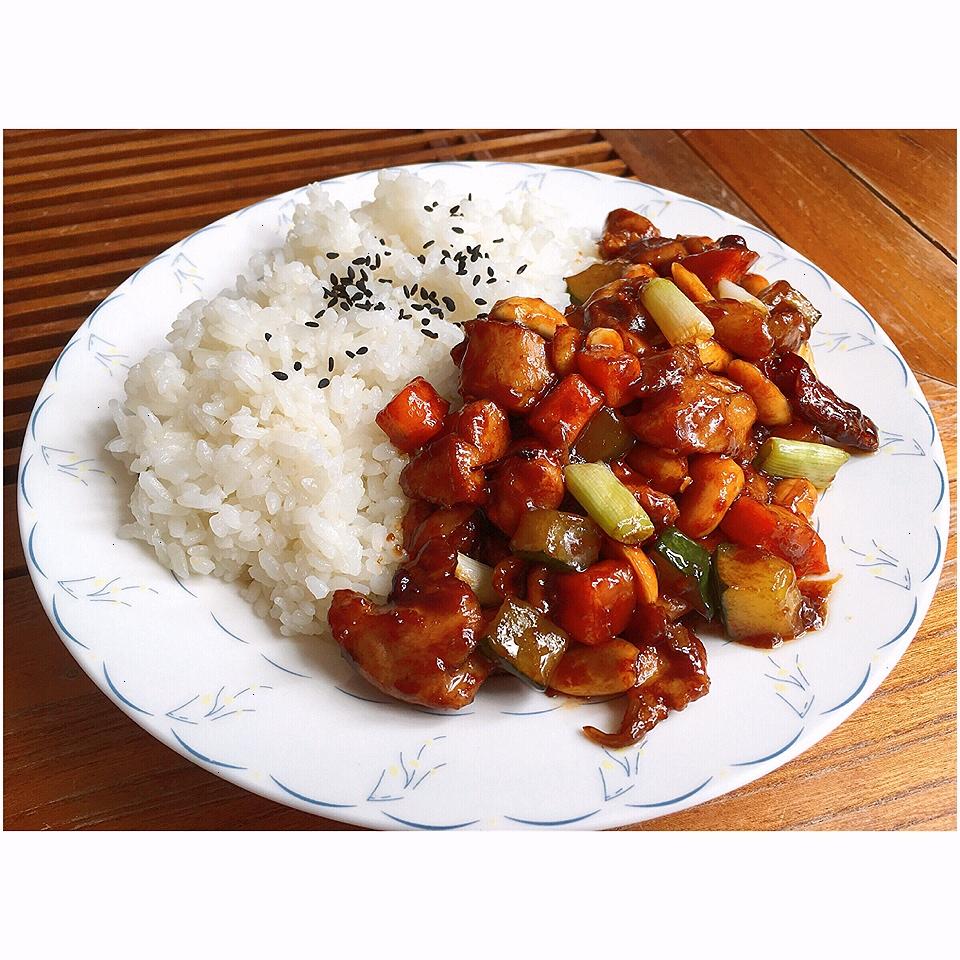 肉自己家の私房菜 快手家庭版宫保鸡丁盖饭的做法步骤图 一块肉 下厨房