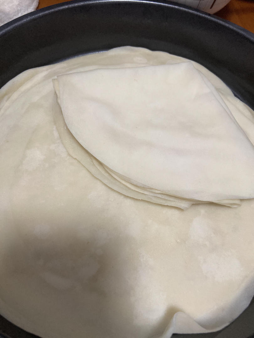 春饼   轻松一次做出十几张的春饼皮