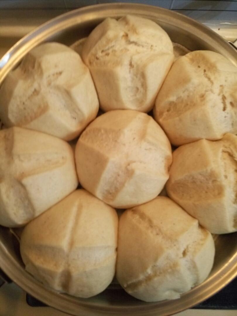 烤羊排土豆做的黄豆面馒头