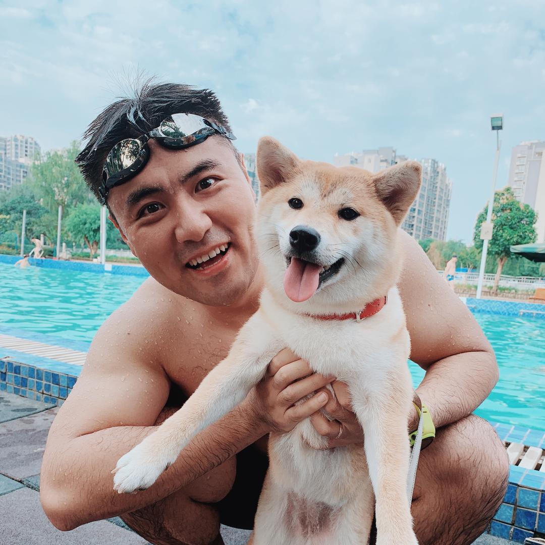 唱咏叹调的熊
