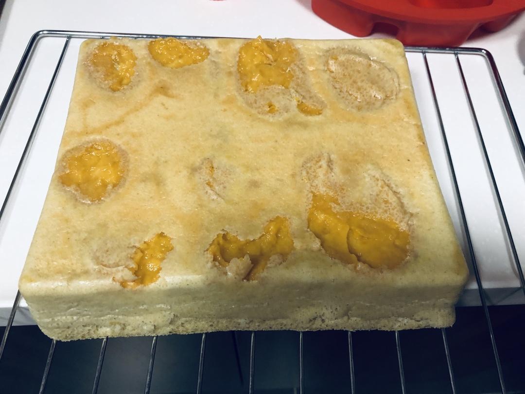 古早味蛋黄夹心蛋糕