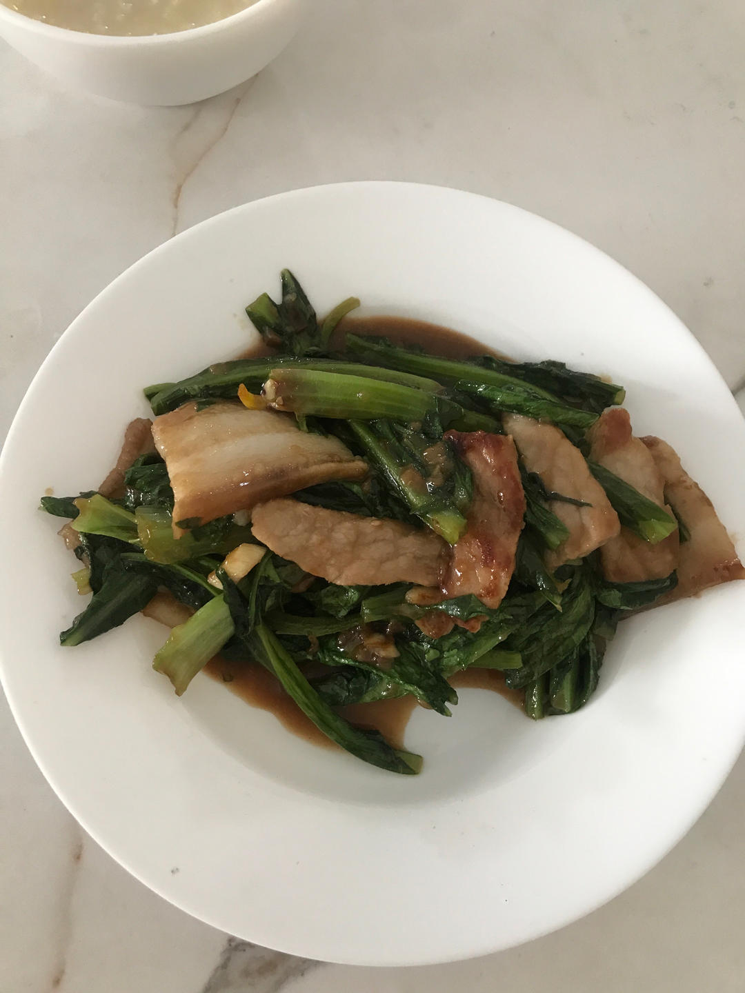油麦菜炒肉