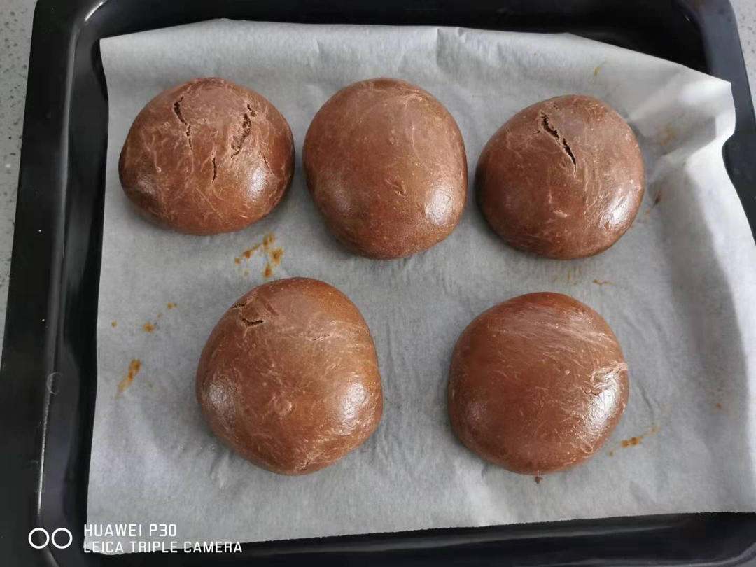 黑眼豆豆面包