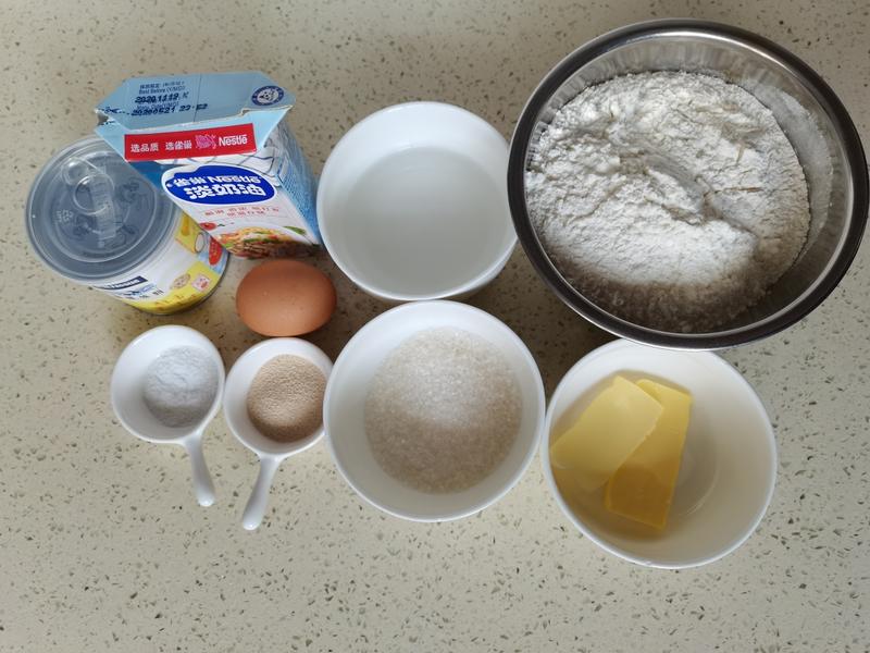 纯奶手撕吐司的做法 步骤1