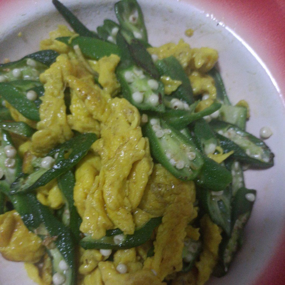 秋葵炒鸡蛋