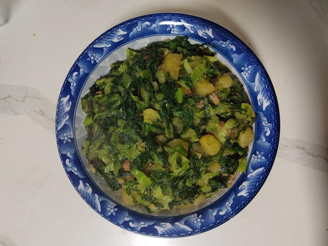 腌猪肉烩小白菜