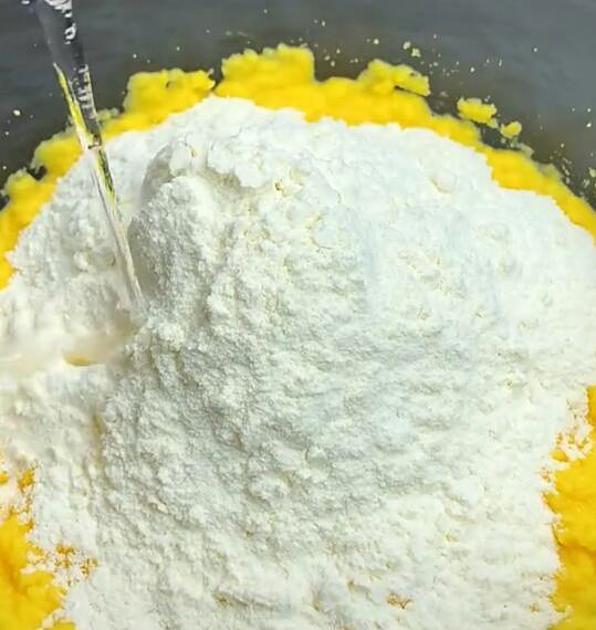 玉米面发糕（简单易做）的做法 步骤3