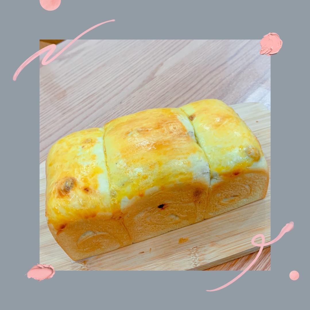 我最近每天做一个的葡萄干吐司，真的超松软好吃！