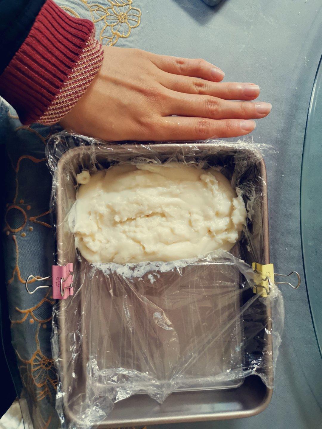 【脆皮炸鲜奶】