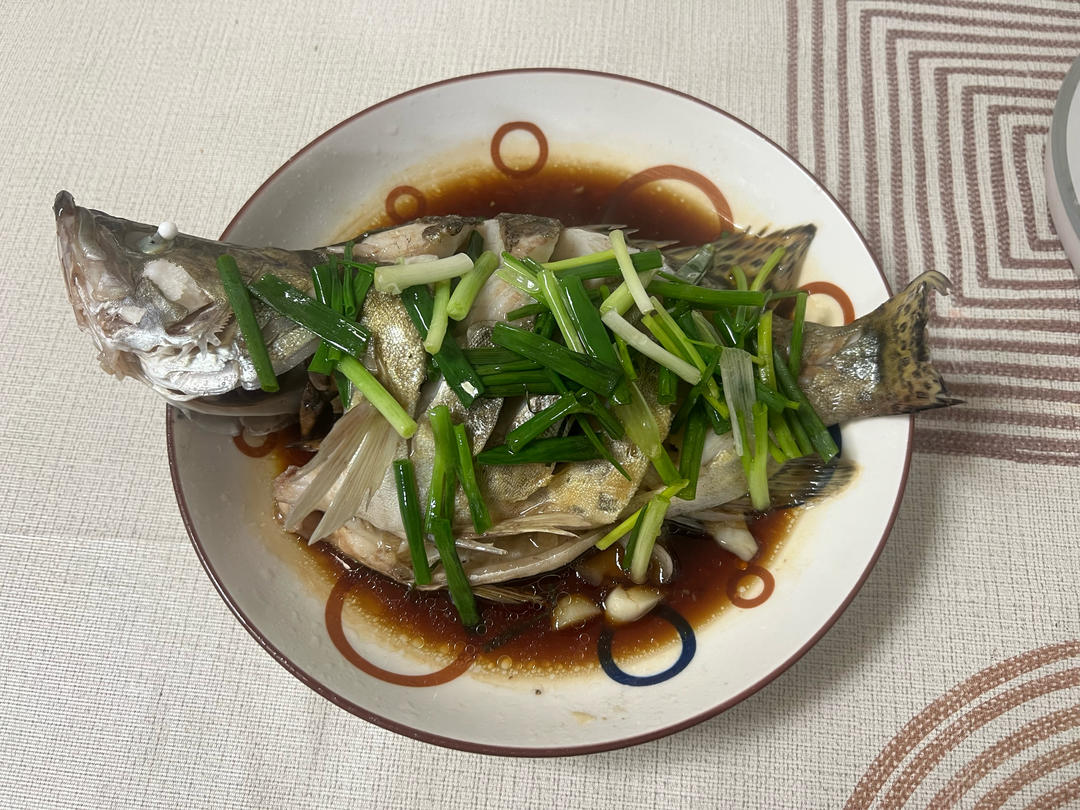 清蒸桂花鱼(鳜鱼)，适合各种清蒸鱼，超级鲜美