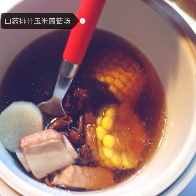 排骨山药汤