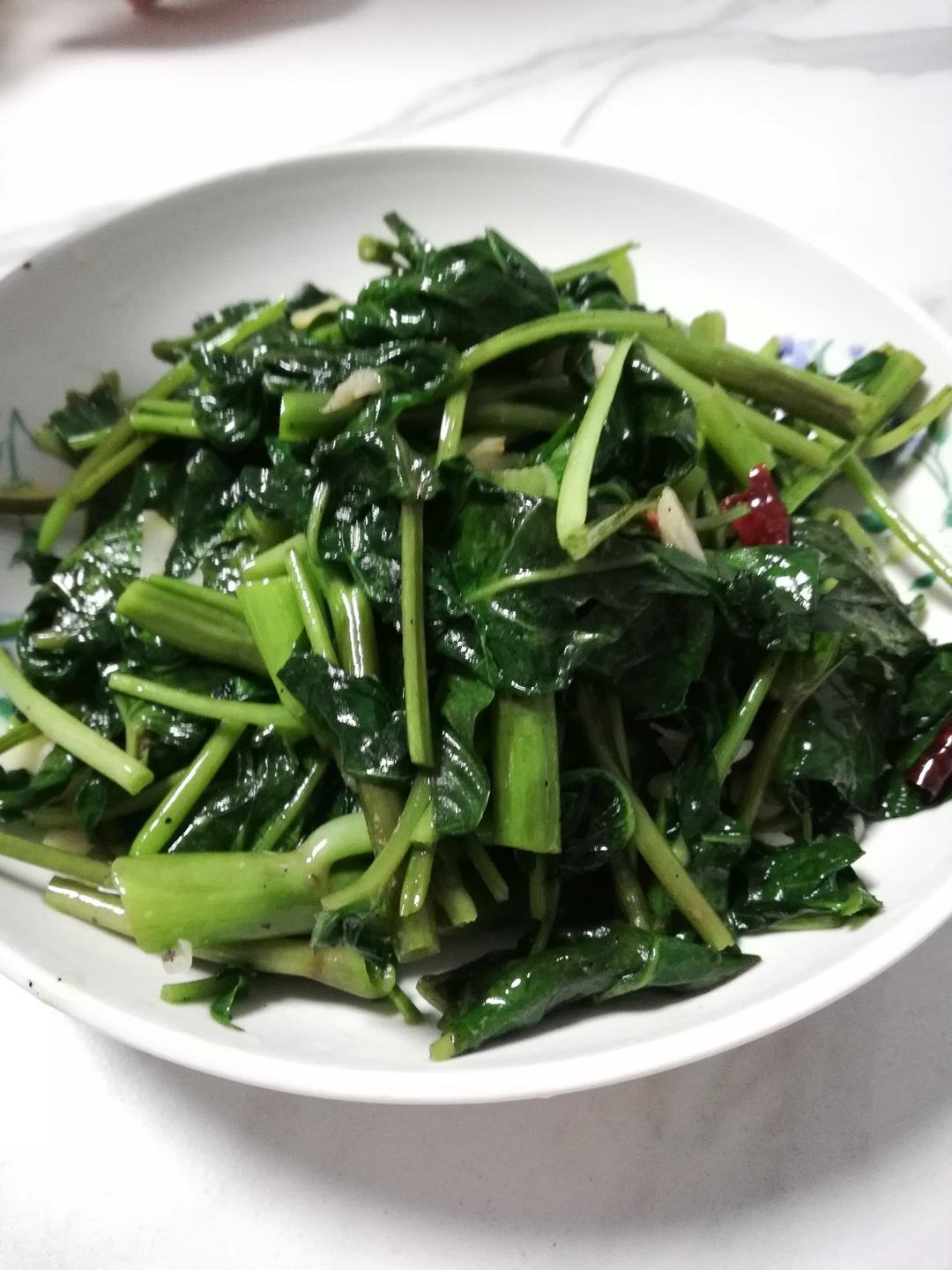 蒜炒空心菜