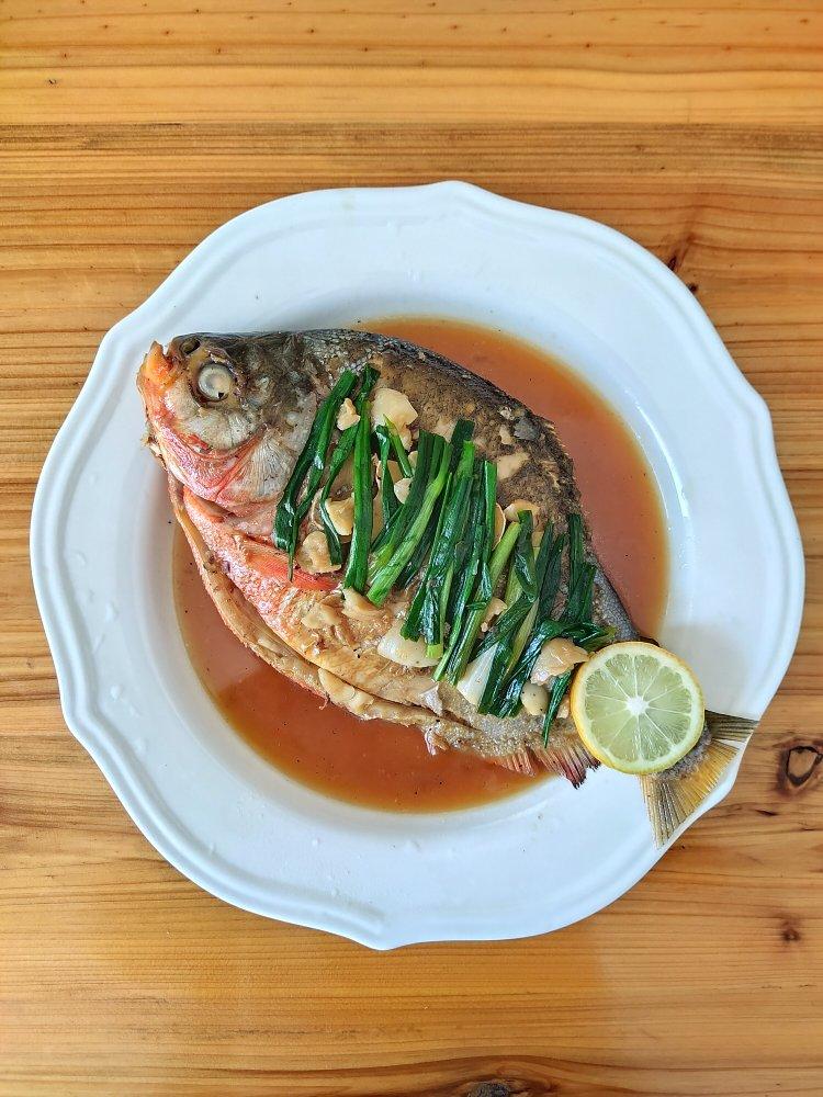 年夜饭系列菜：红烧鲫鱼（三）