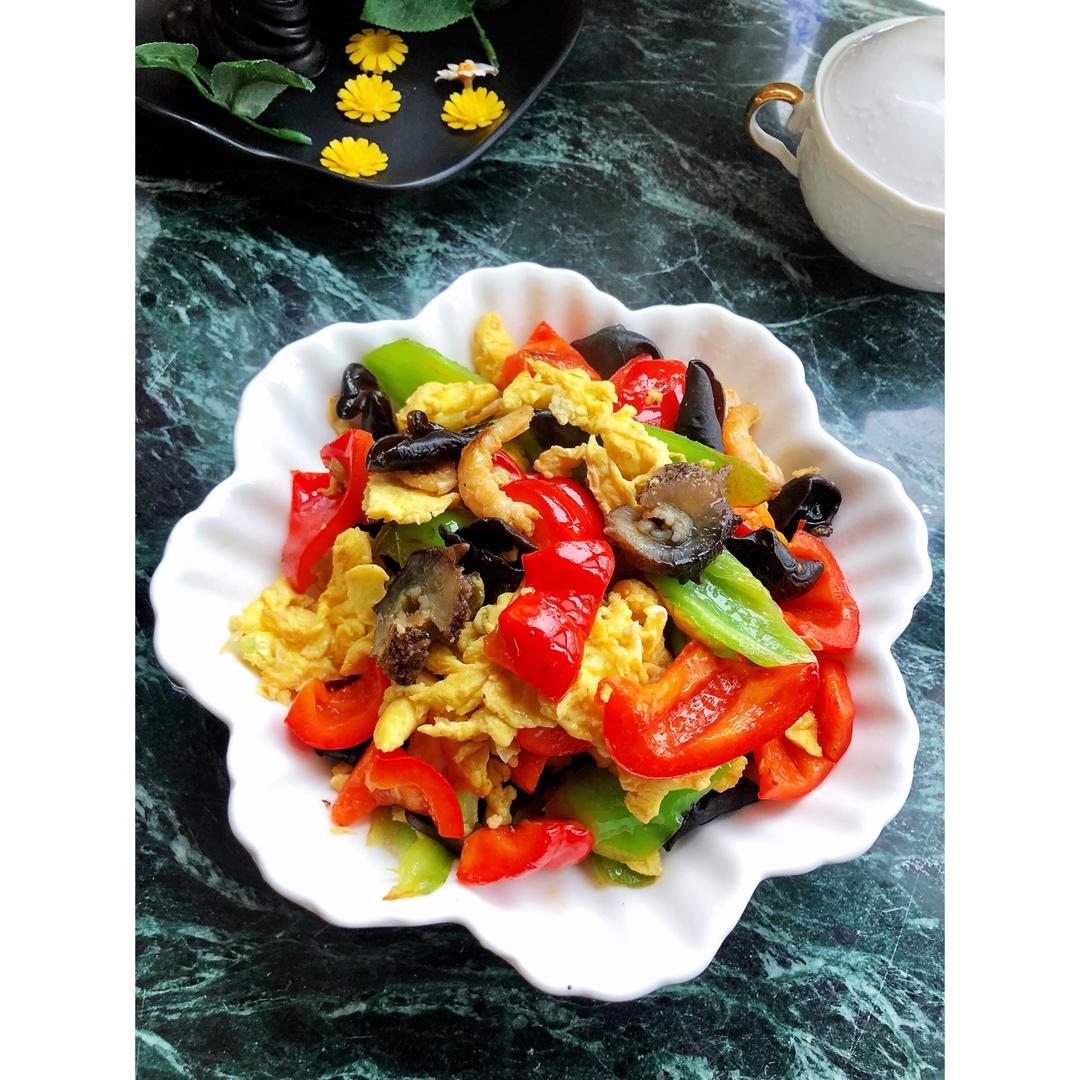 青红椒炒鸡蛋