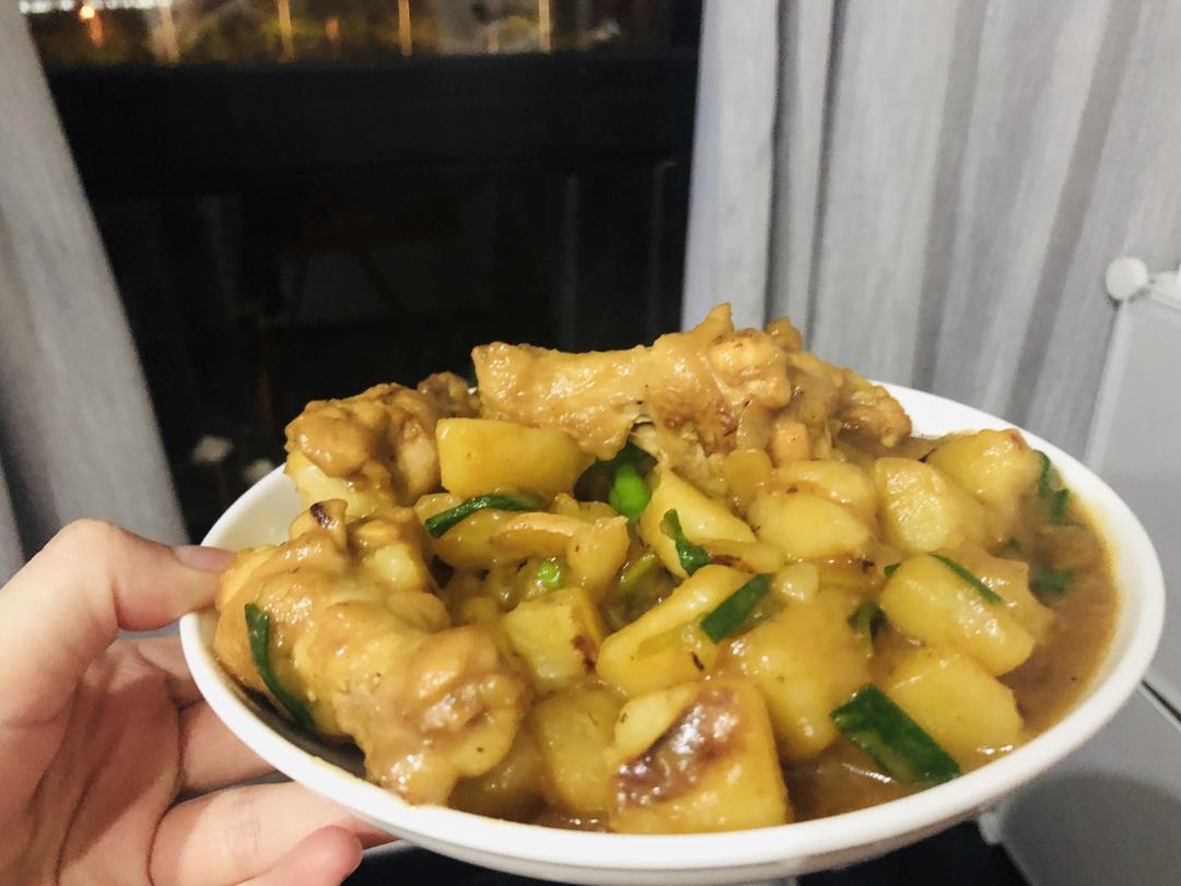 土豆焖小鸡腿的做法