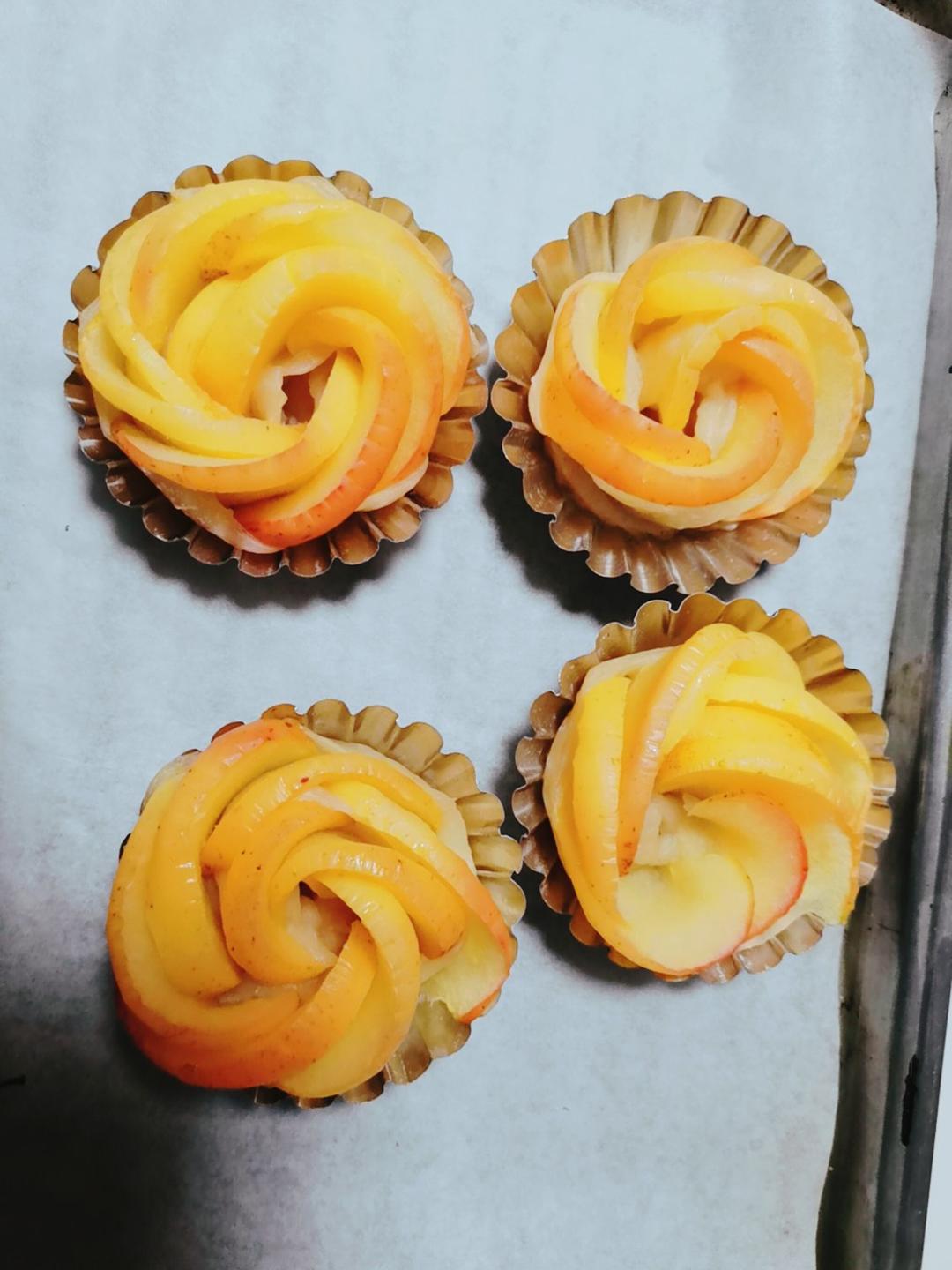 手抓饼新吃法🔥颜值爆表🌹酥皮玫瑰花苹果派