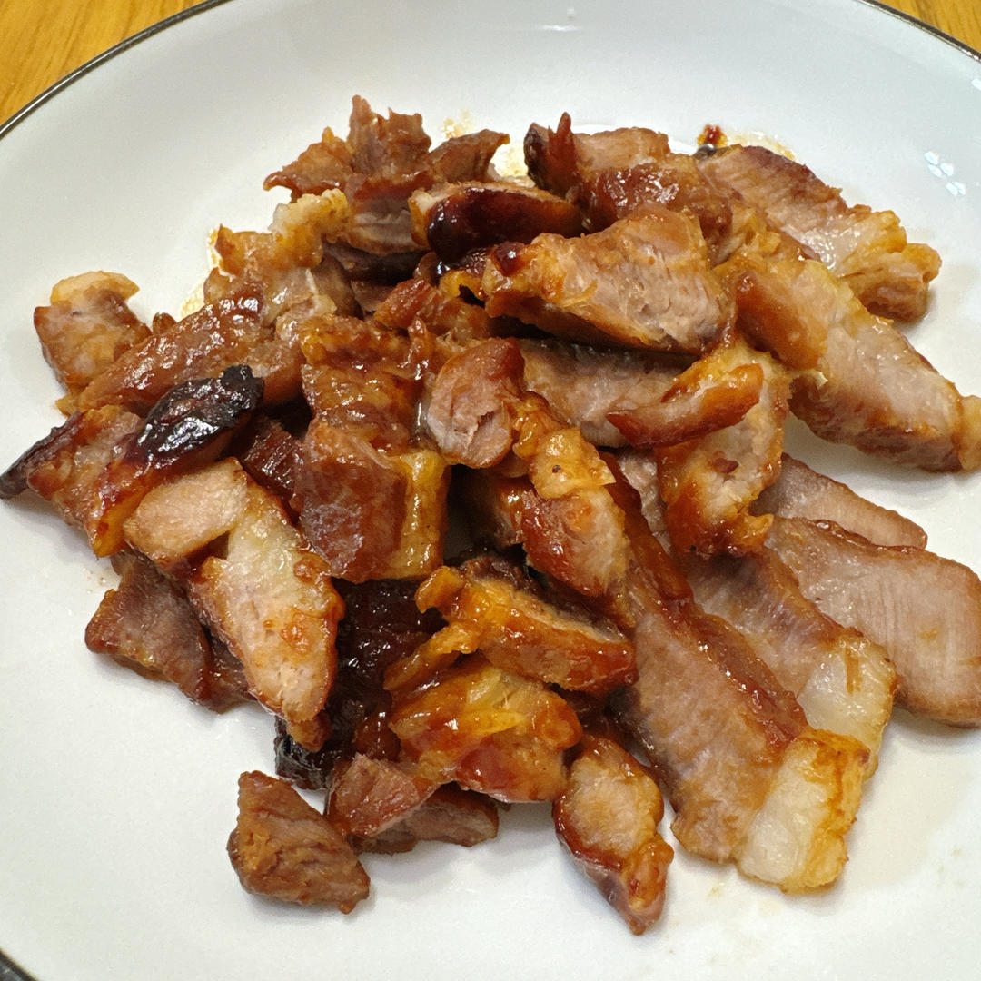 不加一滴水的电饭煲叉烧