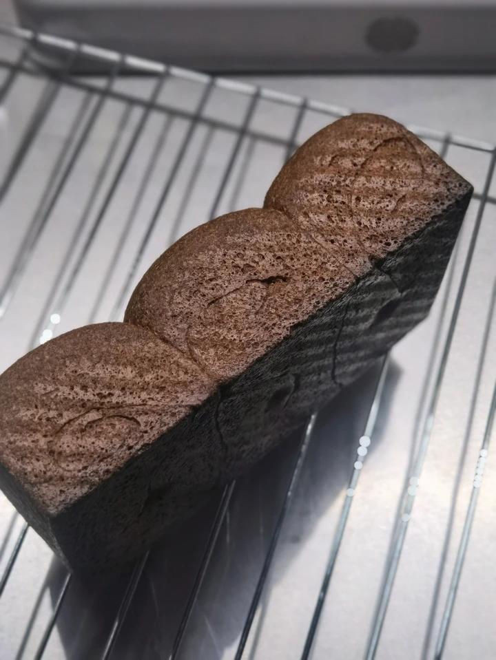 100％黑全麦吐司（一次发酵）轻松手揉