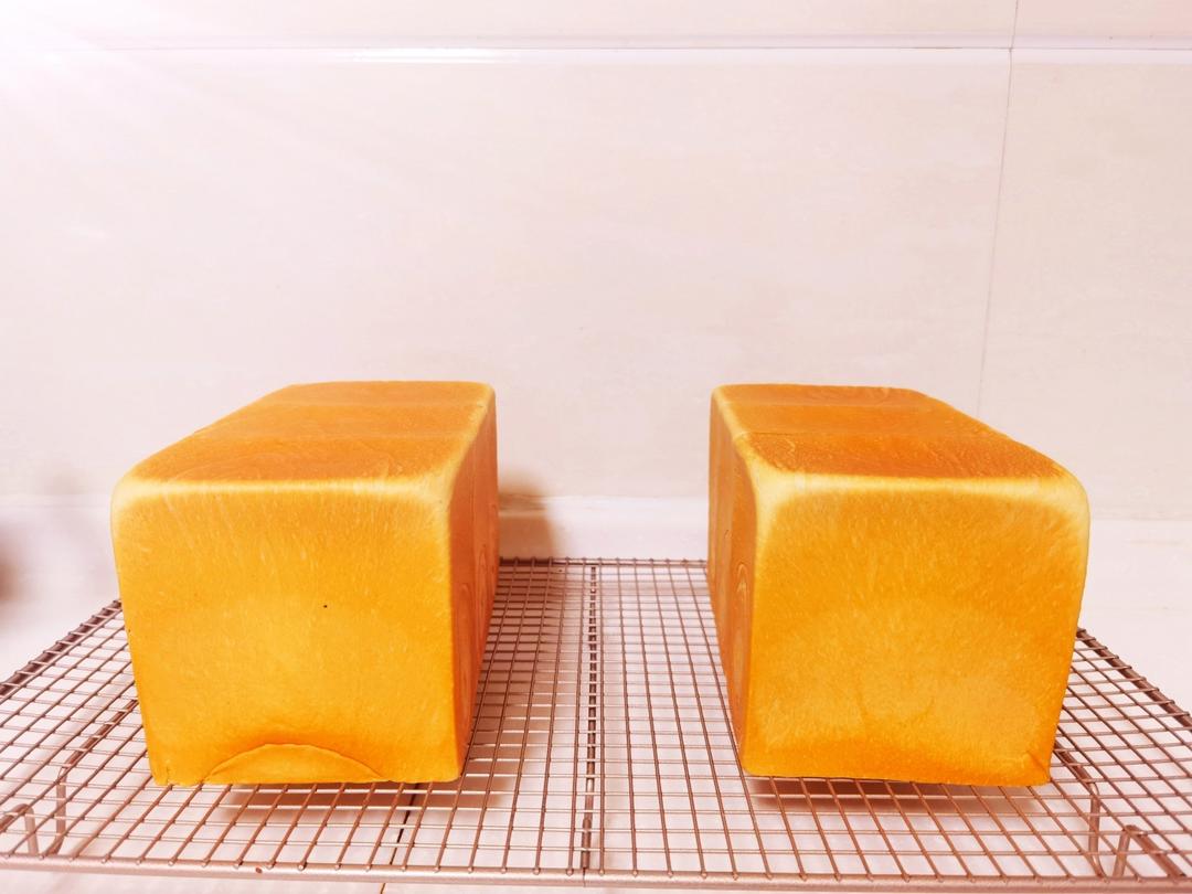 吐司，奶香手撕面包，超级香浓