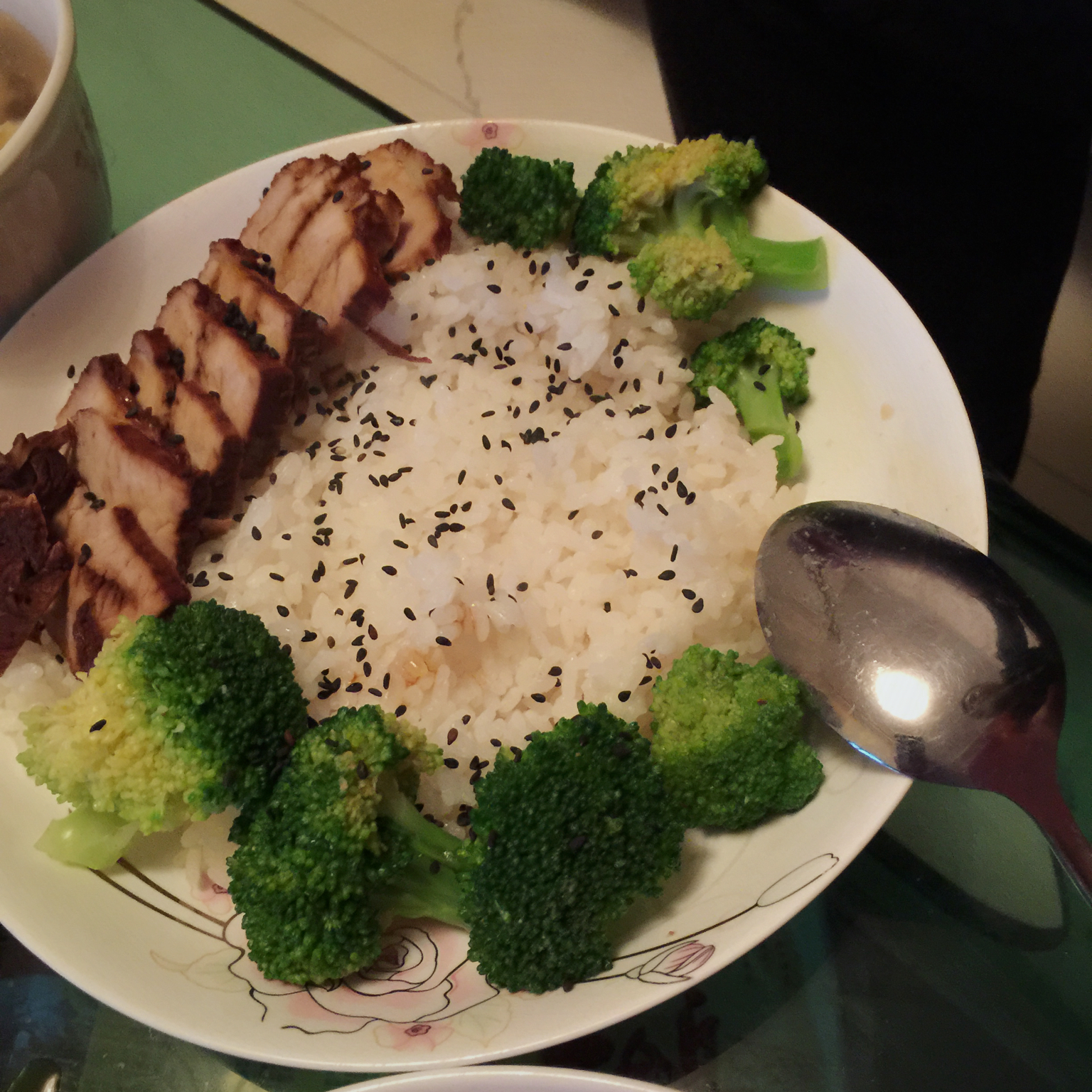酱油卤肉