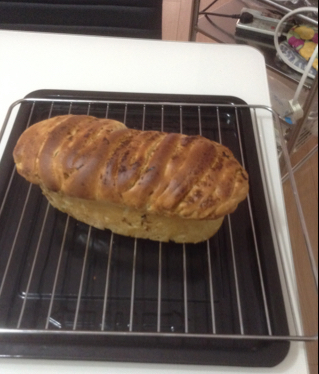 手撕千层肉松面包