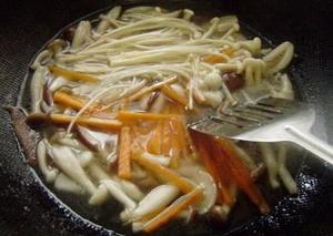 芙蓉菌菇丝瓜汤的做法 步骤12