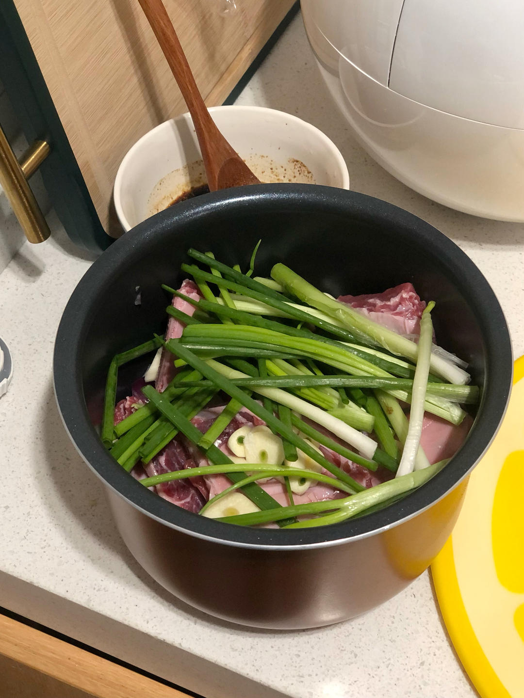 减脂三餐 ·电饭煲| 嫩到融化的香草牛扒
