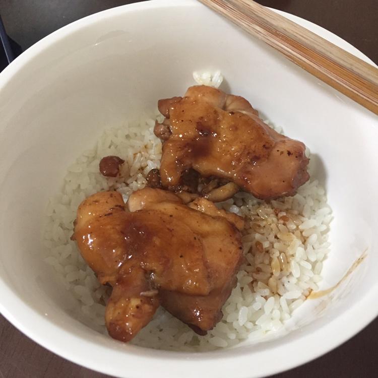 日式照烧鸡排饭