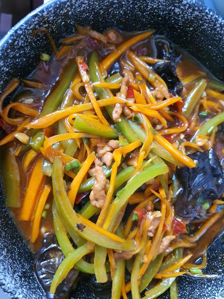 家庭版单身狗鱼香肉丝