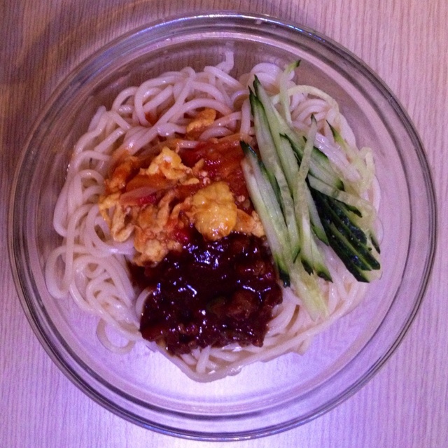 金牛座的猫做的西红柿鸡蛋打卤面