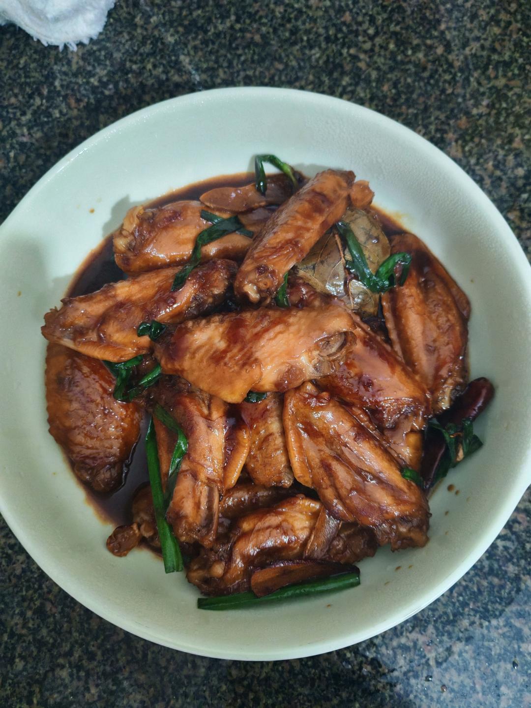 家常红烧小鸡翅根